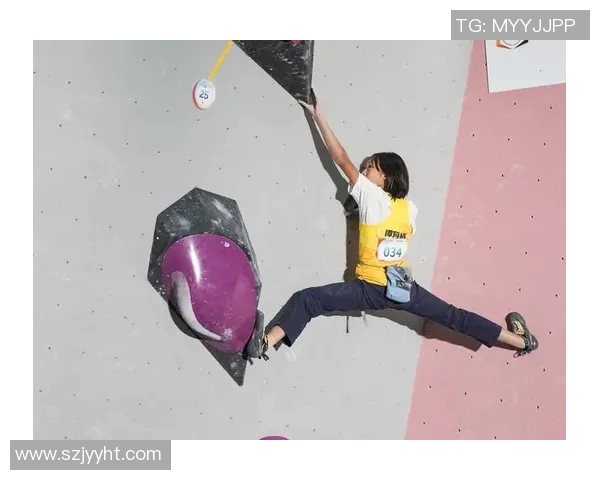 南京攀岩队与武汉攀岩队赛后复盘分析团队意识与战术执行的差异